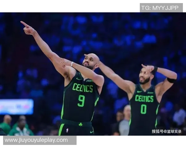 德里克怀特表现低迷12投仅3中三分球命中率不佳失误频繁